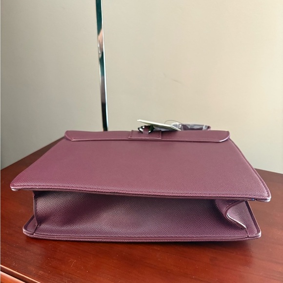 Badgley Mischka Plum and gun metal
Studded Handbag - NWT - Picture 11 of 12